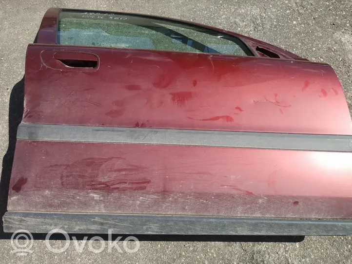 Volvo S60 Drzwi przednie raudonos