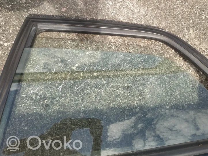 Renault Laguna I Rear door window glass 