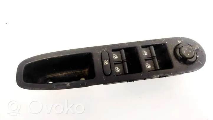 Alfa Romeo 159 Electric window control switch 156054187