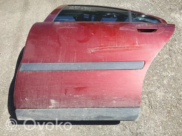 Volvo S60 Porte arrière raudonos