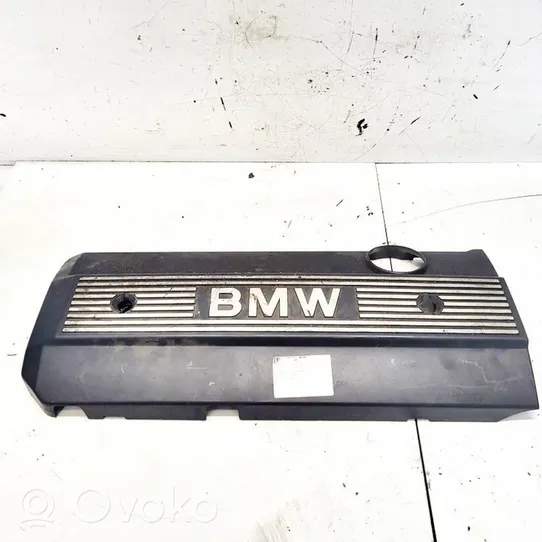 BMW 5 E39 Couvercle cache moteur 11121710781b