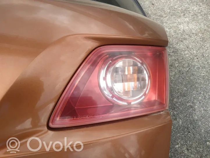 Infiniti FX Takaluukun takavalot 