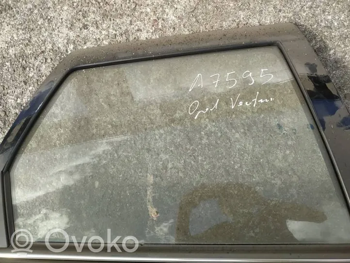 Opel Vectra B Rear door window glass 