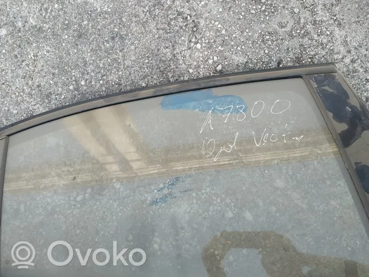 Opel Vectra C Rear door window glass 