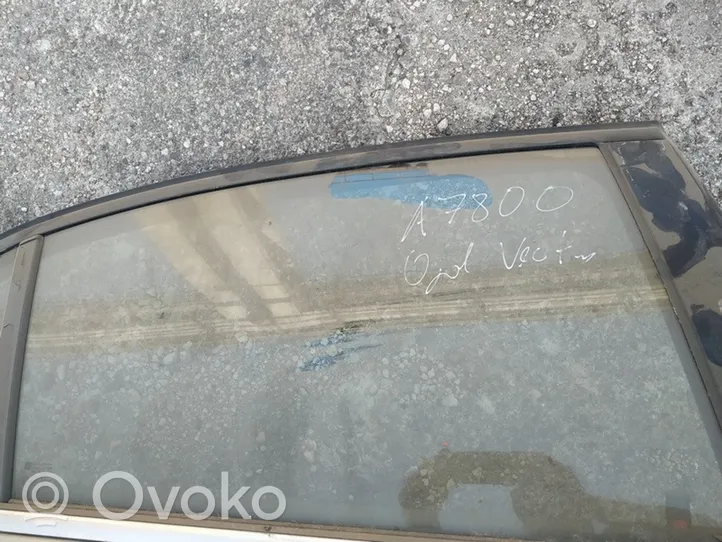 Opel Vectra C Rear door window glass 