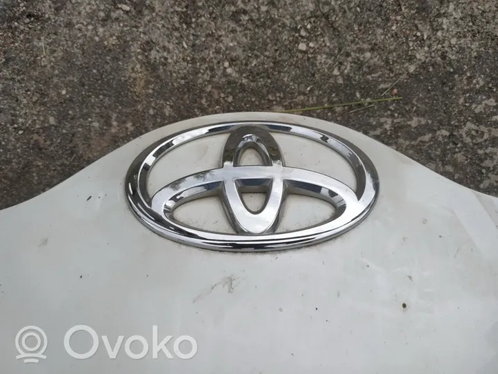 Toyota Urban Cruiser (XP110) Logo, emblème, badge 