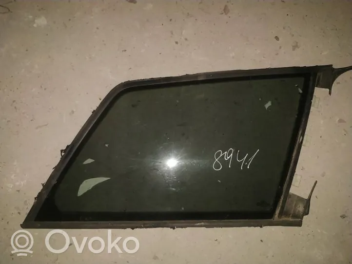 Audi A4 S4 B5 8D Rear side window/glass 