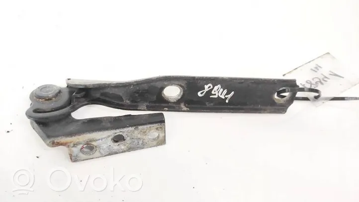 Audi A4 S4 B5 8D Engine bonnet/hood hinges 3B0823301