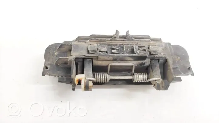 Audi A6 S6 C5 4B Etuoven ulkokahva 4B0839885