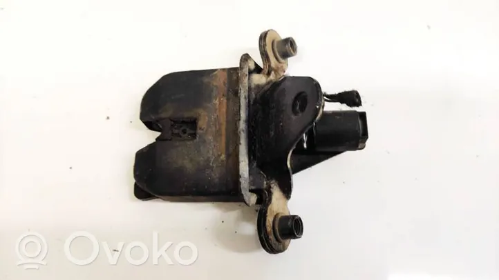 Skoda Octavia Mk2 (1Z) Blocco/chiusura/serratura del portellone posteriore/bagagliaio 1Z5827501