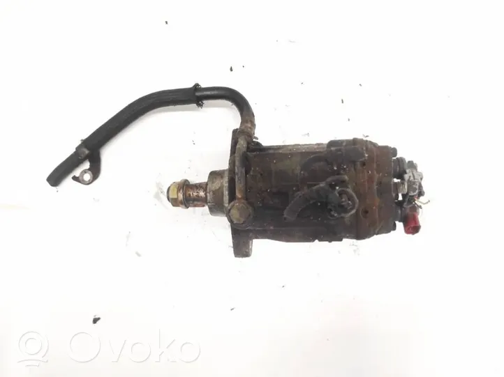 Toyota Avensis Verso Pompe d'injection de carburant à haute pression 2210027010