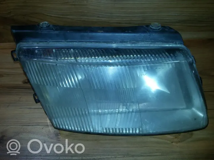 Volkswagen PASSAT B5 Headlight/headlamp 14742600