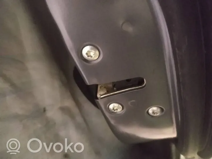 Mitsubishi Outlander Rear door lock 