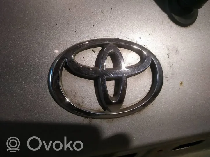 Toyota Previa (XR30, XR40) II Logotipo/insignia/emblema del fabricante 