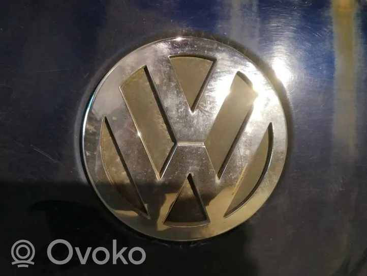 Volkswagen Touran I Logotipo/insignia/emblema del fabricante 