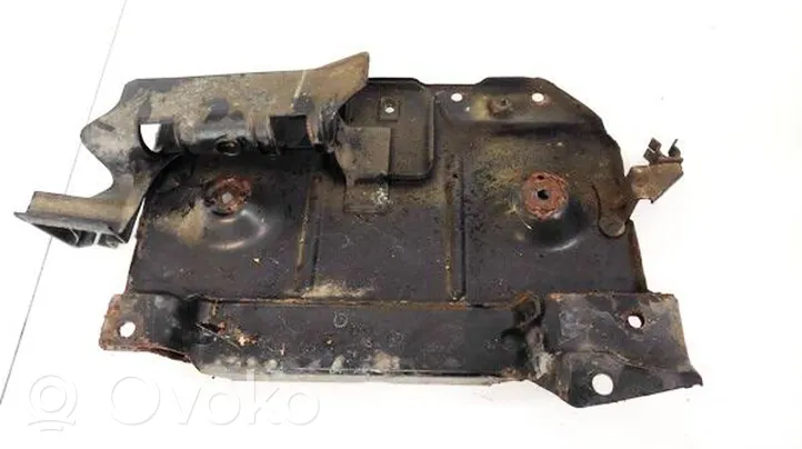 Volkswagen Golf III Battery box tray 