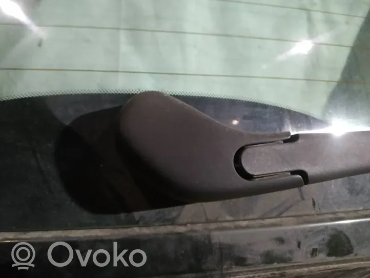 Volvo V50 Silniczek wycieraczki szyby tylnej 