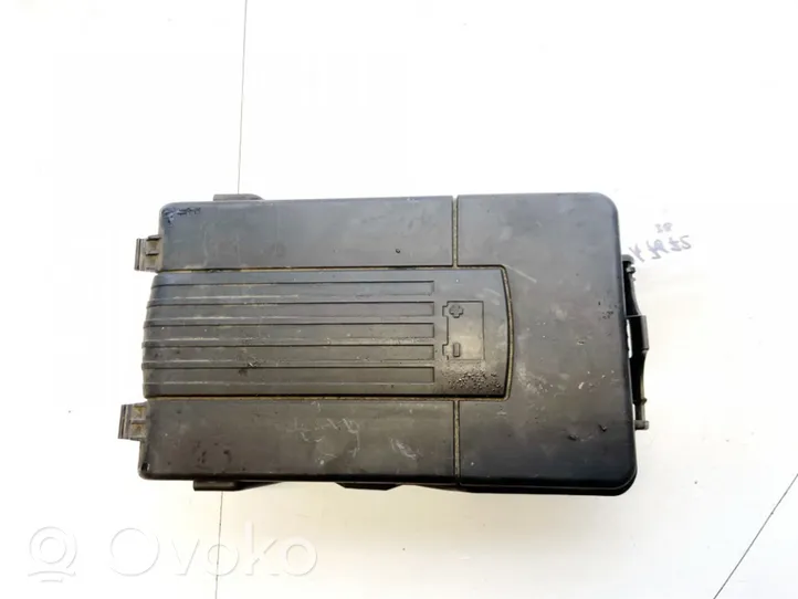 Volkswagen Golf V Battery box tray cover/lid 1k0915443a