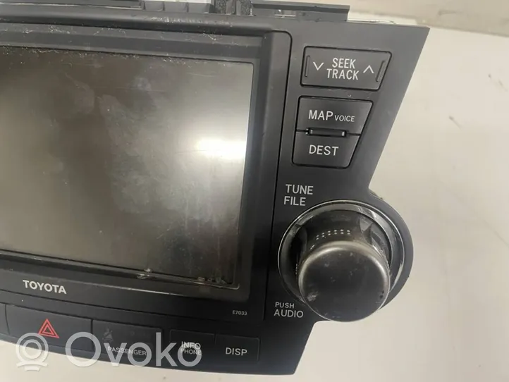 Toyota Highlander XU40 Panel / Radioodtwarzacz CD/DVD/GPS 861200e410