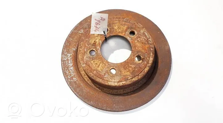 Chrysler Pacifica Rear brake disc neventiliuojamas