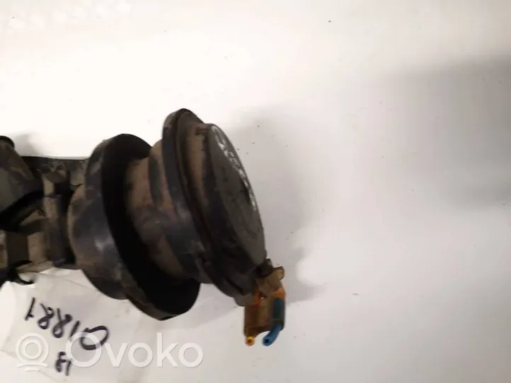 Jeep Liberty Valve vacuum 4831915