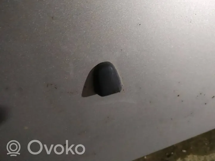 Volvo V50 Dysza spryskiwacza szyby przedniej / czołowej 