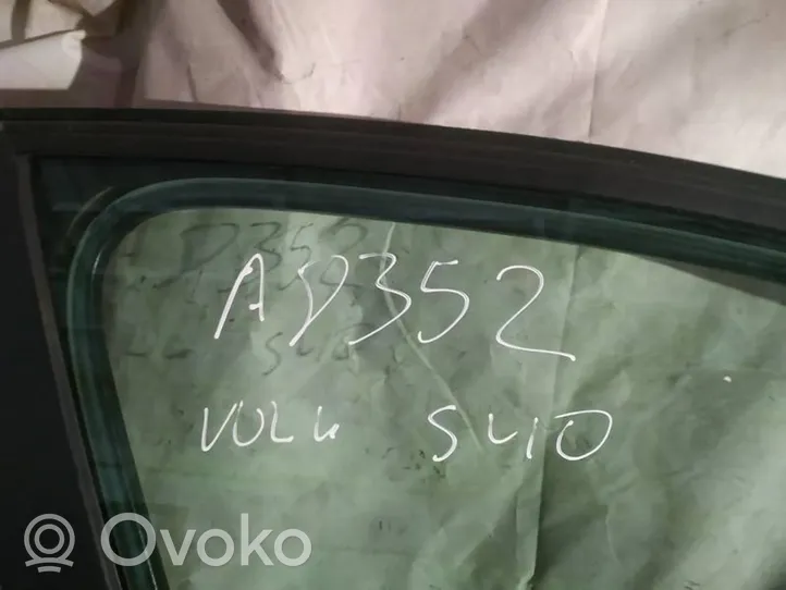 Volvo S40 Priekinės durys pilkos