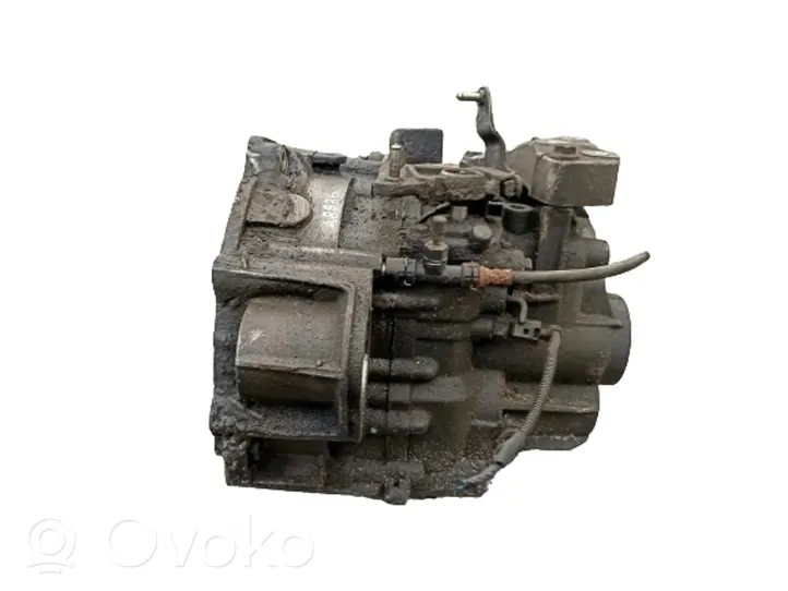 Volkswagen PASSAT B6 Manual 5 speed gearbox HDV