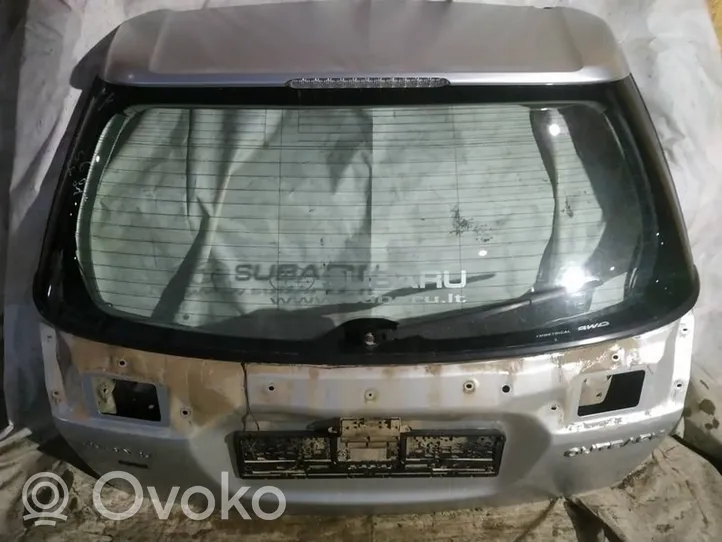 Subaru Outback Takaluukun/tavaratilan kansi PILKAS