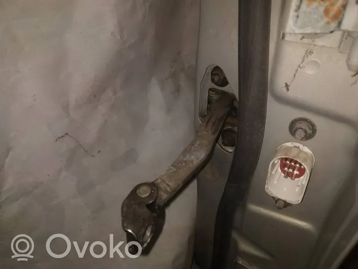 Volvo S80 Priekinių durų atvėrimo ribotuvas 