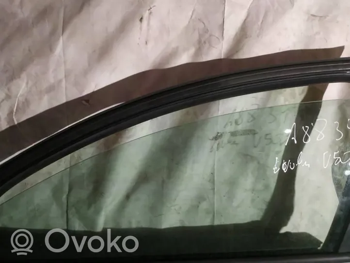 Volvo V50 Pagrindinis priekinių durų stiklas (keturdurio) 
