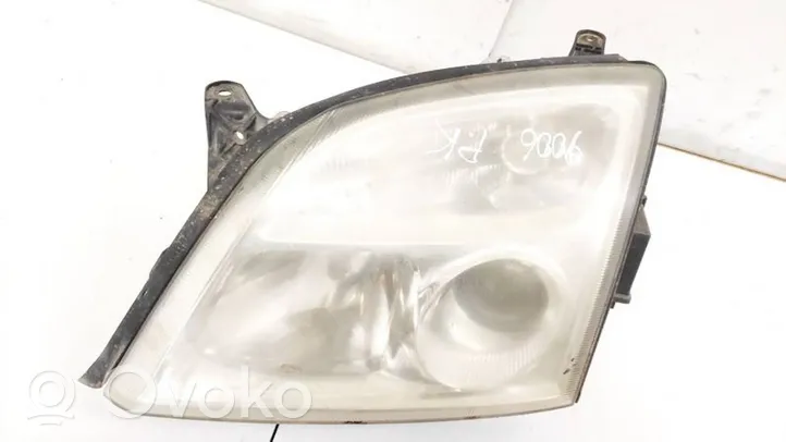 Opel Signum Lampa przednia 15588700