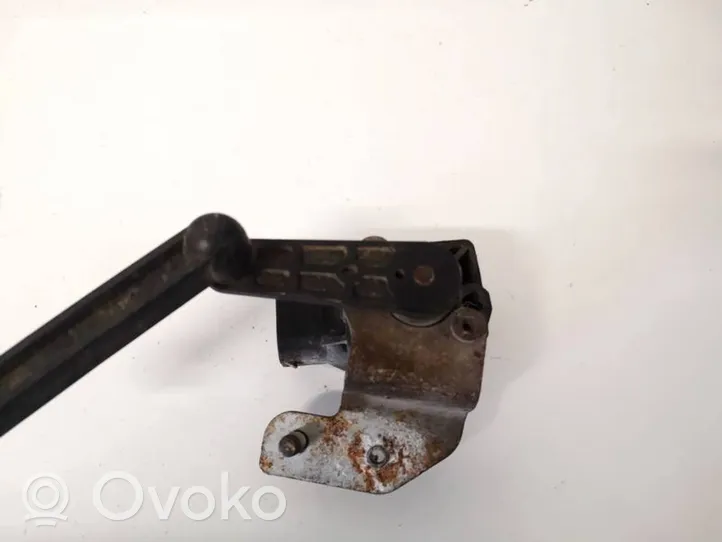 BMW 5 E39 Front height sensor lever 1093697