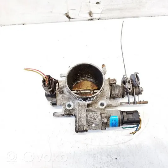 Subaru Legacy Throttle valve a33661r02