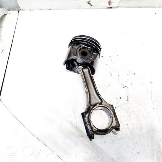 Opel Astra G Piston with connecting rod 