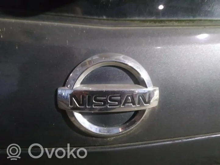 Nissan Primera Valmistajan merkki/logo/tunnus 