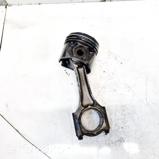 Opel Astra G Piston with connecting rod 