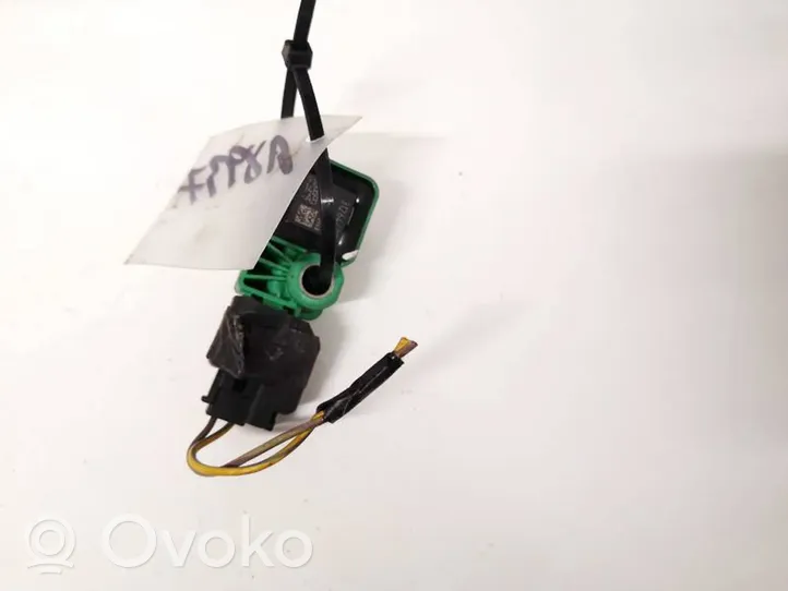 Volvo V50 Airbag deployment crash/impact sensor 31264409