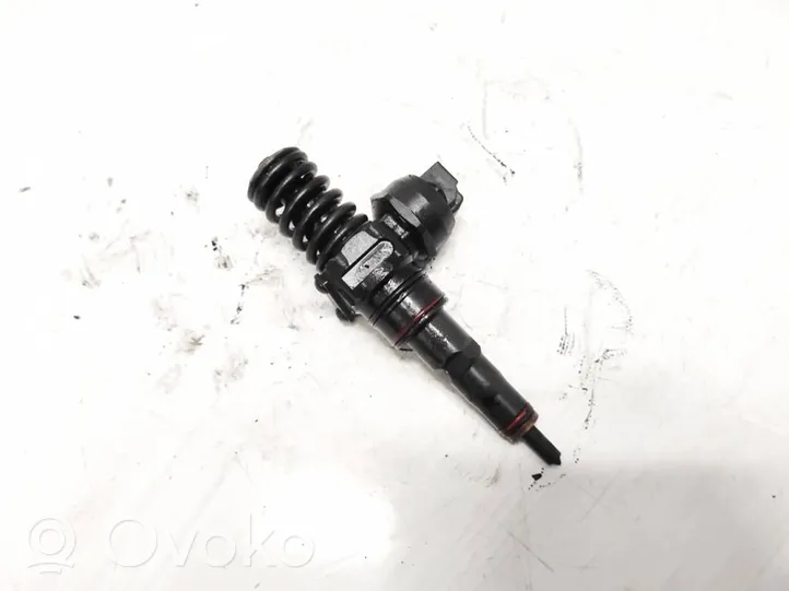 Audi A6 S6 C5 4B Injecteur de carburant 038130073aj