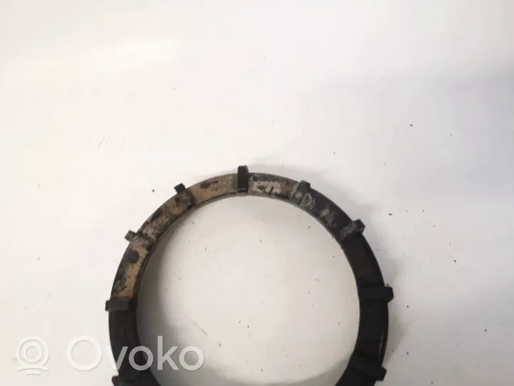 Skoda Octavia Mk1 (1U) In tank fuel pump screw locking ring/nut 321201375a
