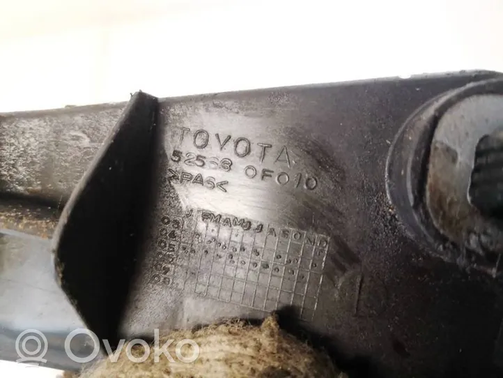 Toyota Corolla Verso AR10 Soporte de montaje del parachoques trasero 525630f010