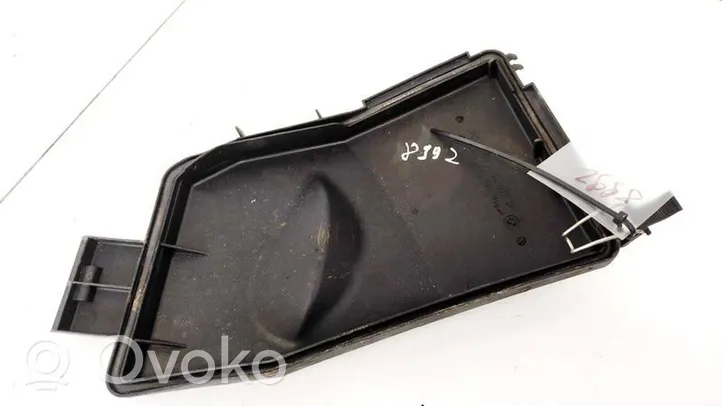 Mercedes-Benz C W203 Coperchio scatola dei fusibili 2035451403