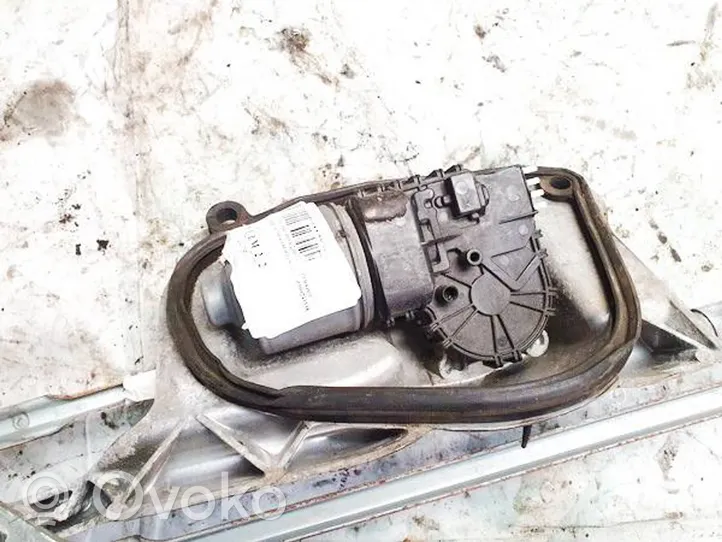 Opel Astra H Wiper motor 0390241538