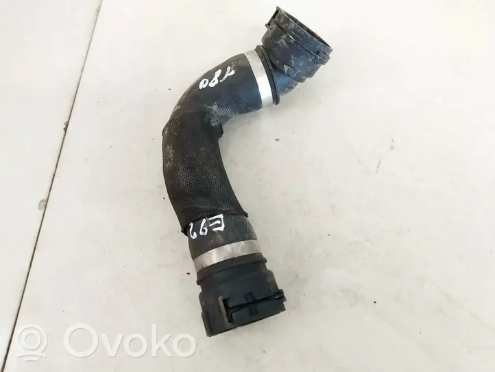 BMW 3 E90 E91 Tuyau de liquide de refroidissement moteur 1436077