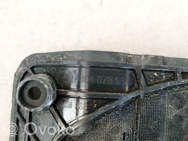 BMW 4 F32 F33 Maskownica głośnika bocznego deski rozdzielczej 43040789349