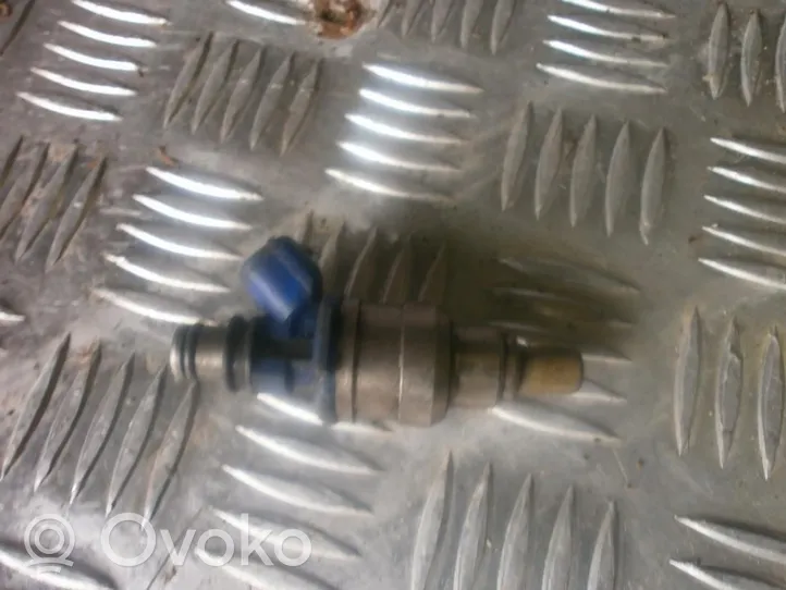 Mazda MX-3 Injecteur de carburant 1955001970