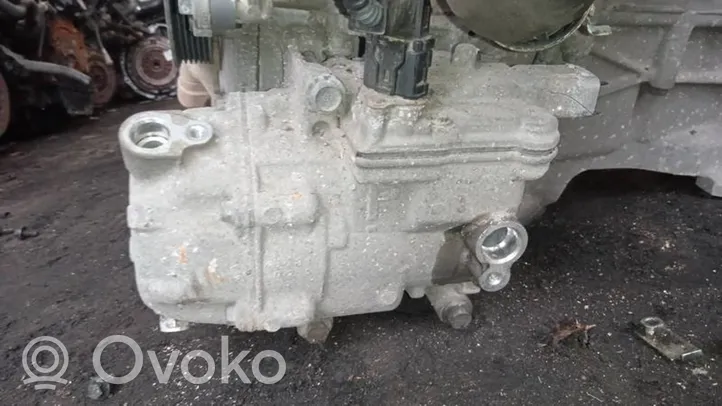 Toyota Auris E180 Kompresor / Sprężarka klimatyzacji A/C 0422001031