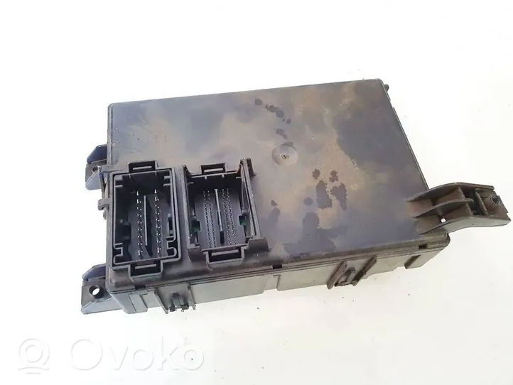 Opel Corsa D Fuse box set 13301560