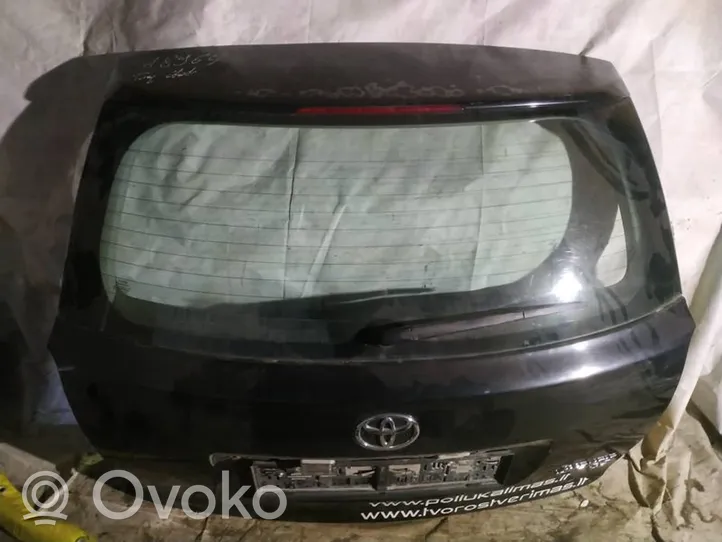 Toyota Avensis T250 Takaluukun/tavaratilan kansi juodas