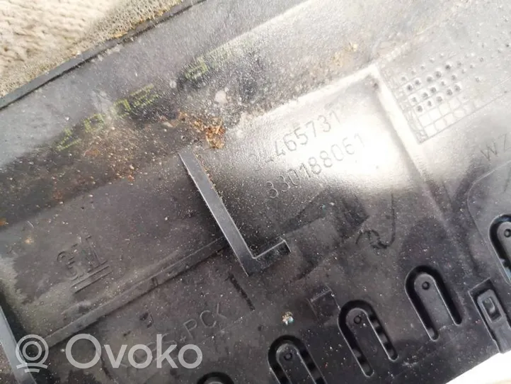 Opel Astra H Dysze / Kratki środkowego nawiewu deski rozdzielczej 24465731